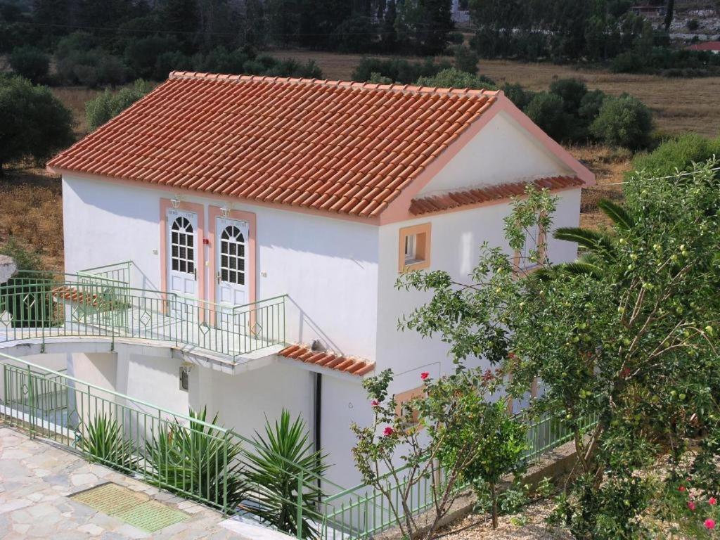 Boulevard Panorama Suites Agia Efimia Exterior foto