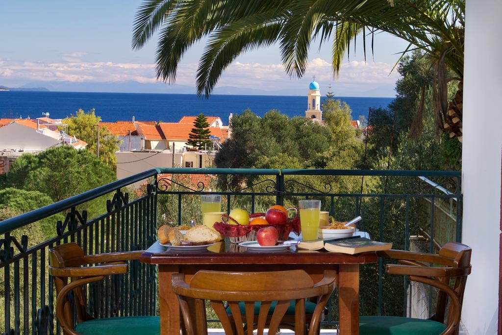 Boulevard Panorama Suites Agia Efimia Exterior foto
